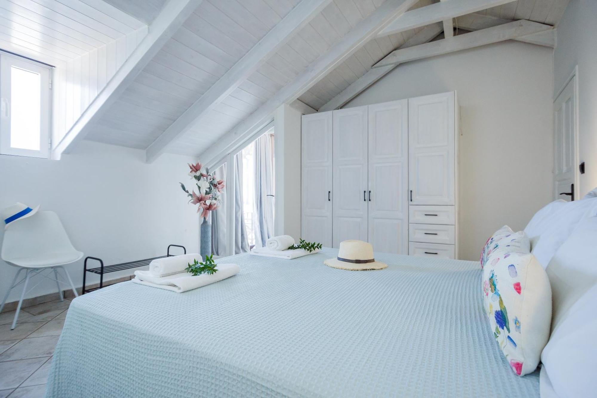 Tonias Houses - Thea House And Vrachos Attic Appartment Alykanas  Luaran gambar